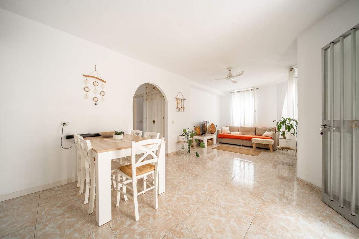 9 Bedroom Villa in Mijas - Photo 36