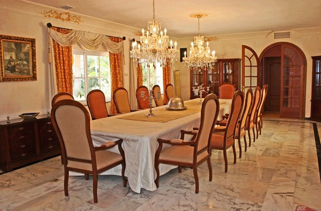 8 Bedroom Villa in Marbella - Foto 20