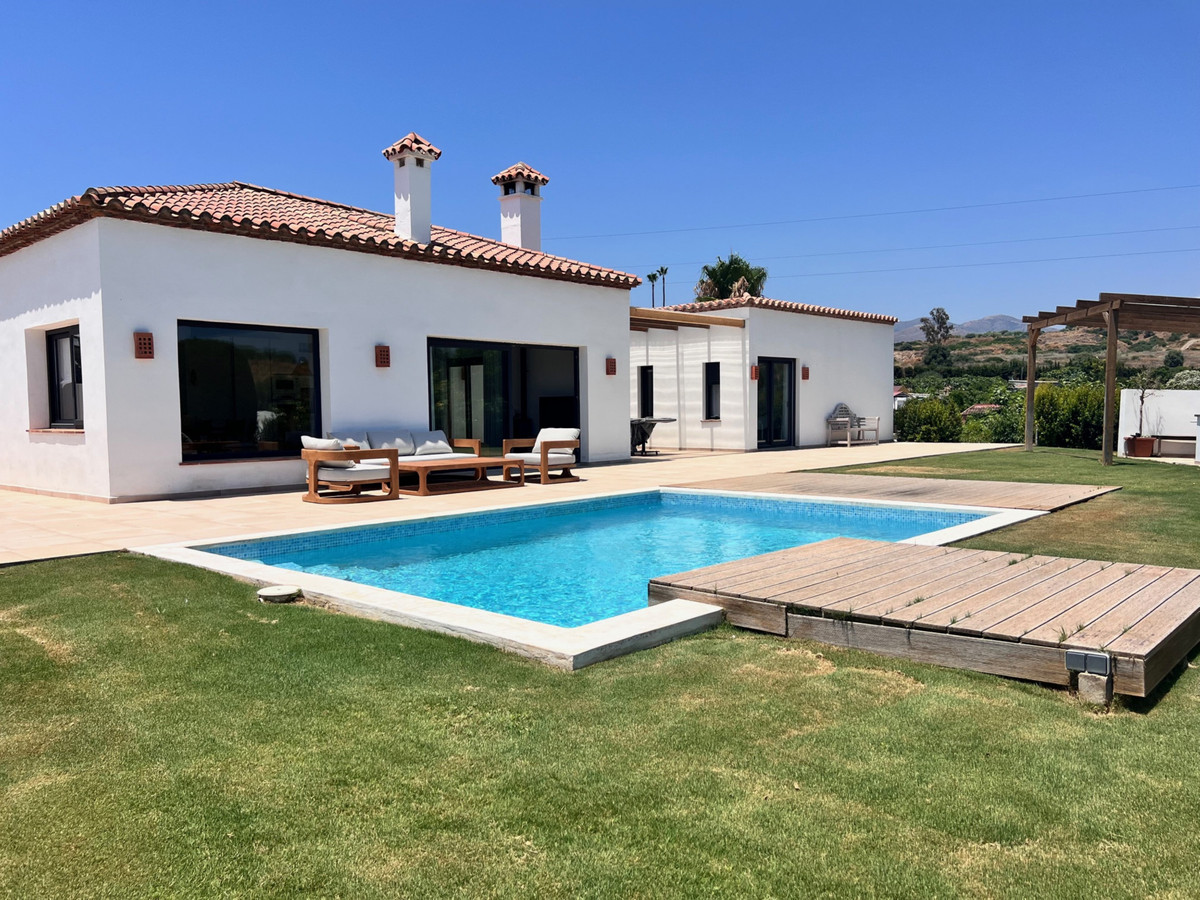 3 Bedroom Villa in Estepona