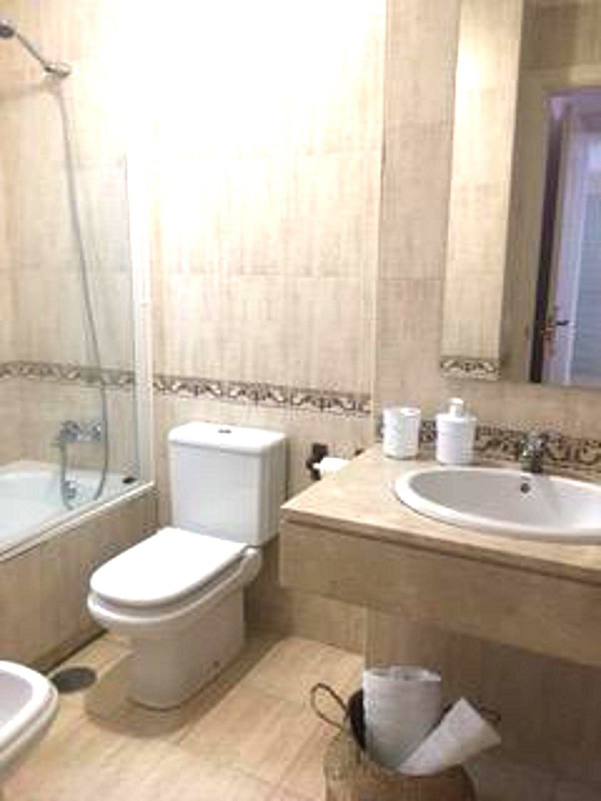 2 Bedroom Apartment in Mijas - Photo 11