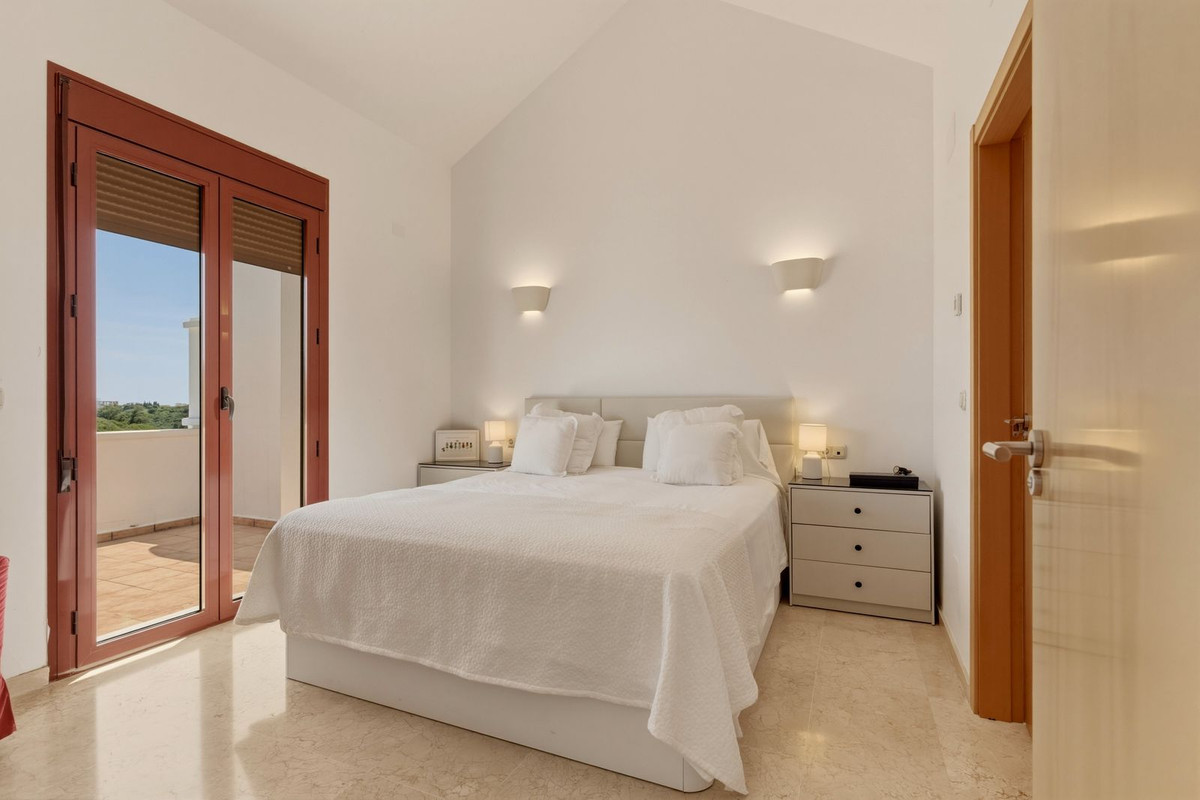 3 Bedroom Townhouse in Casares - Photo 10