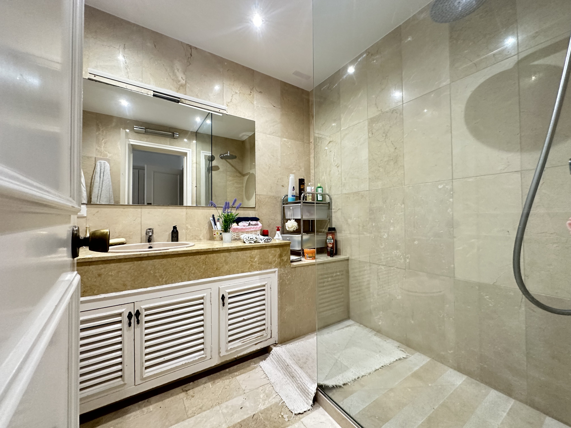 2 Bedroom Apartment in San Pedro de Alcántara - Photo 7