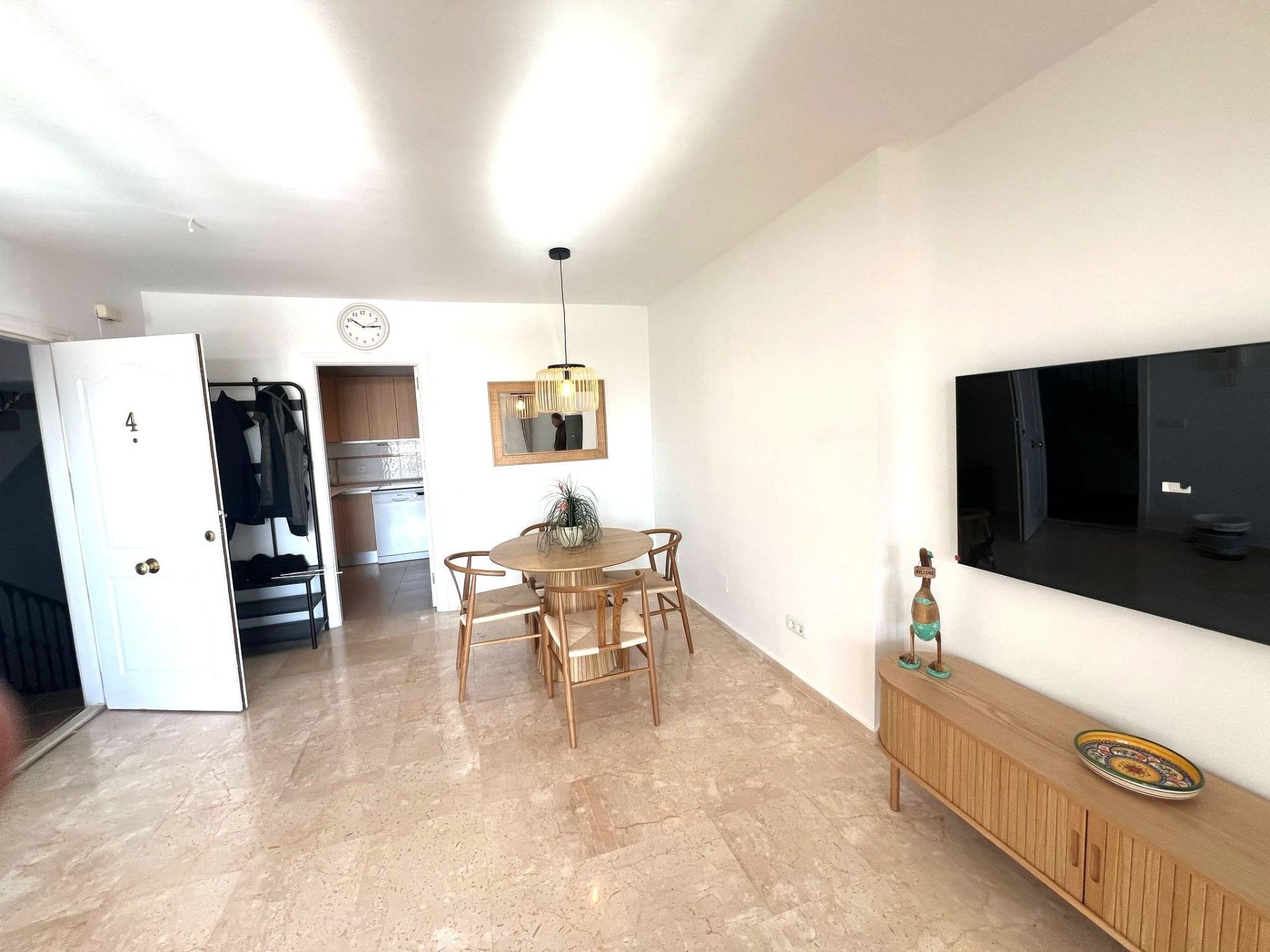 1 Bedroom Apartment in Mijas - Photo 7