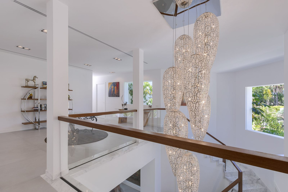 6 Bedroom Villa in San Pedro de Alcántara - Foto 25