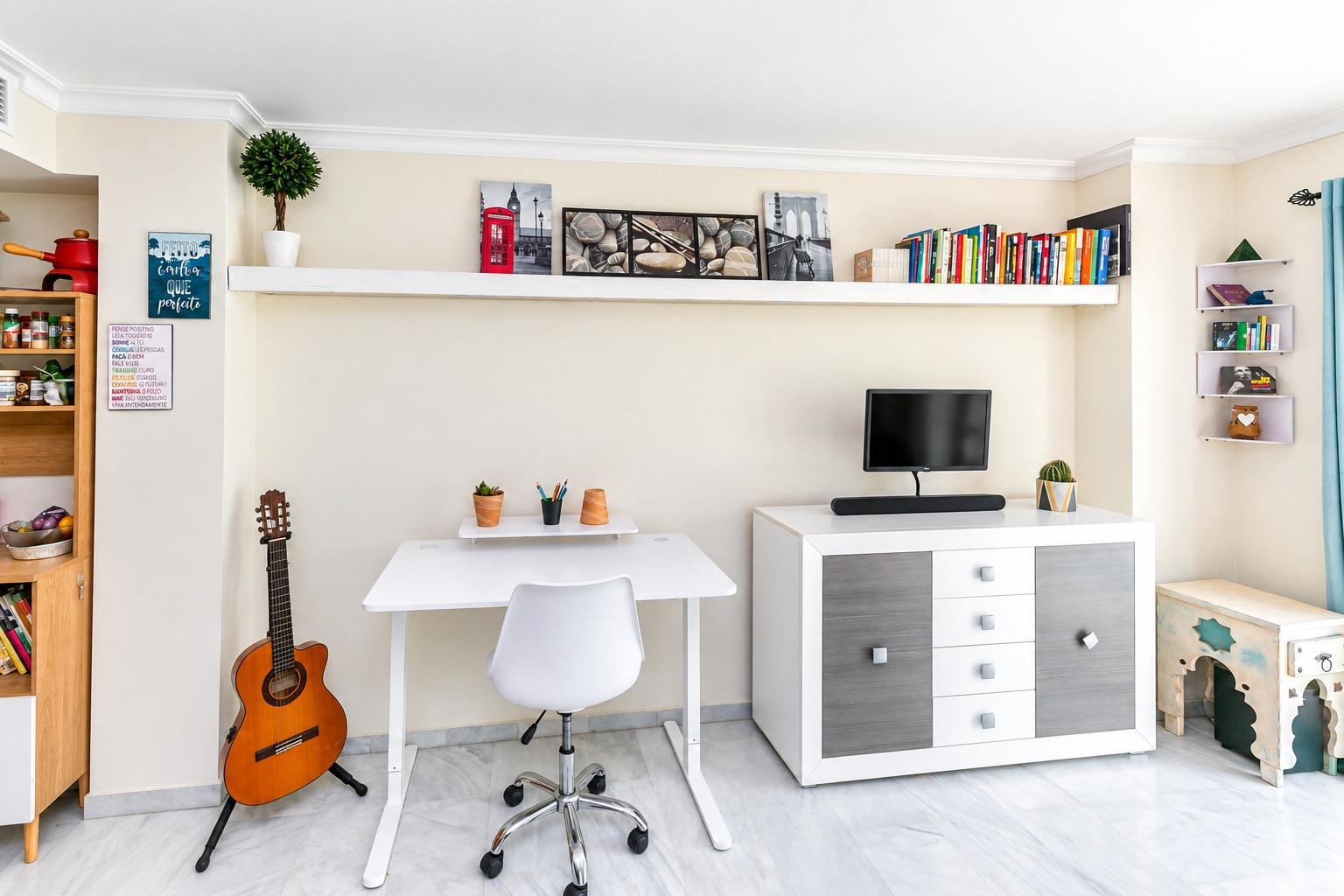 1 Bedroom Apartment in Mijas - Photo 13