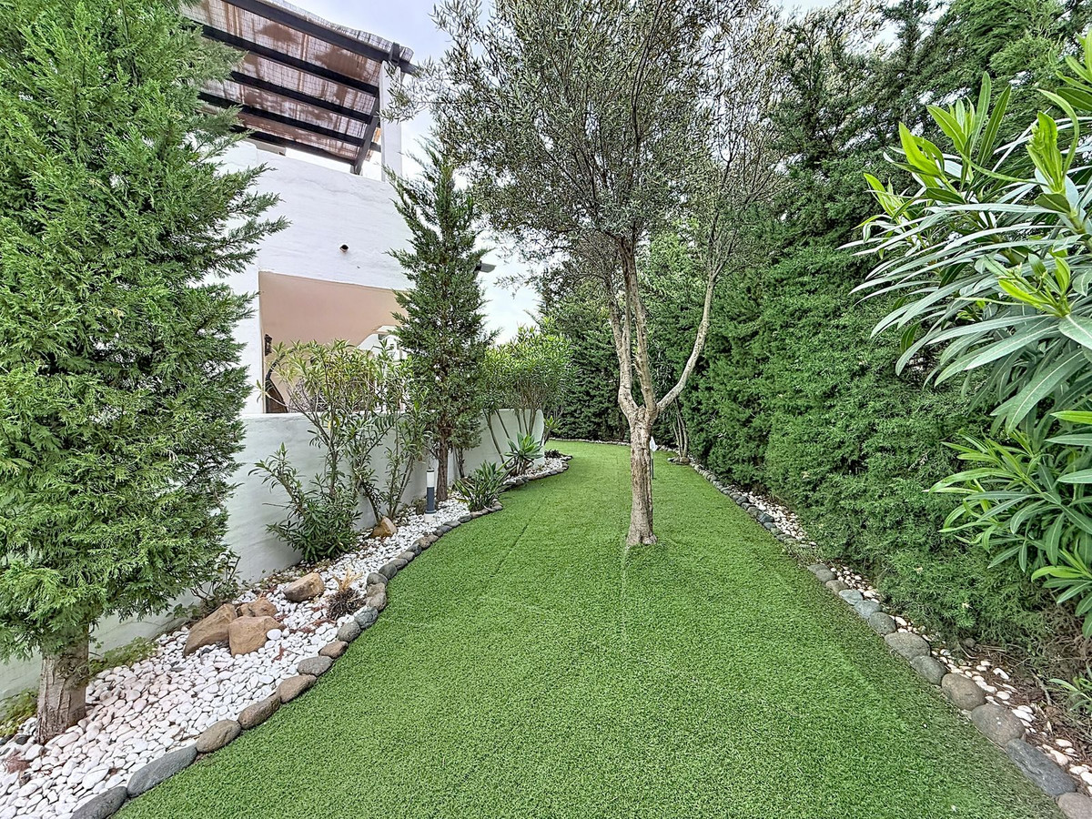3 Bedroom Apartment in Estepona - Foto 6