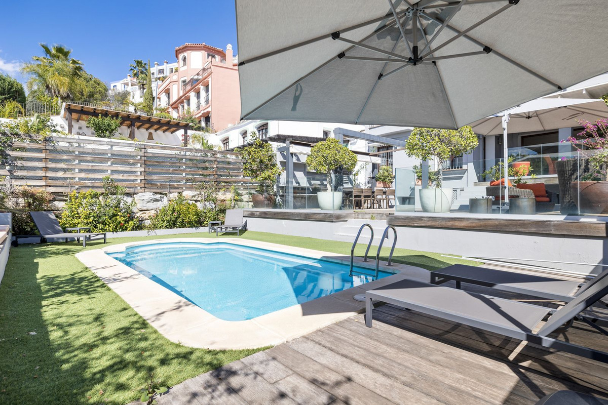 5 Bedroom Townhouse in Benahavís - Foto 5