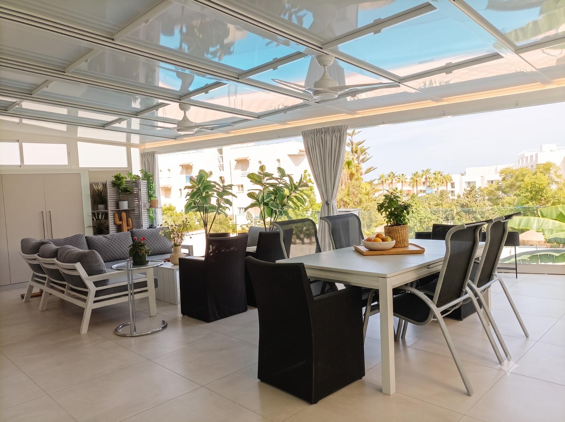 3 Bedroom Apartment in Torremolinos - Photo 6