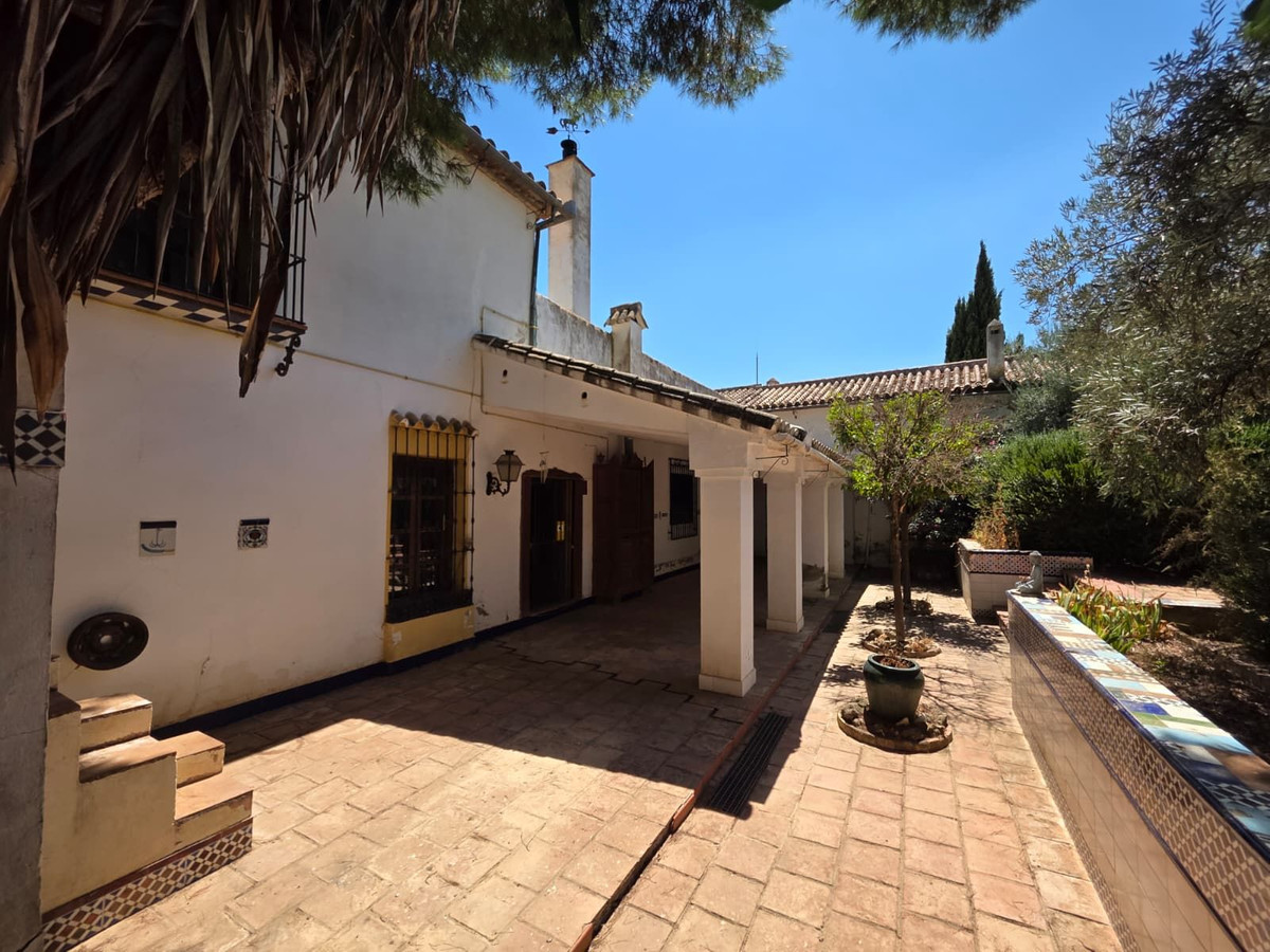 8 Bedroom Country house in Antequera - Photo 55