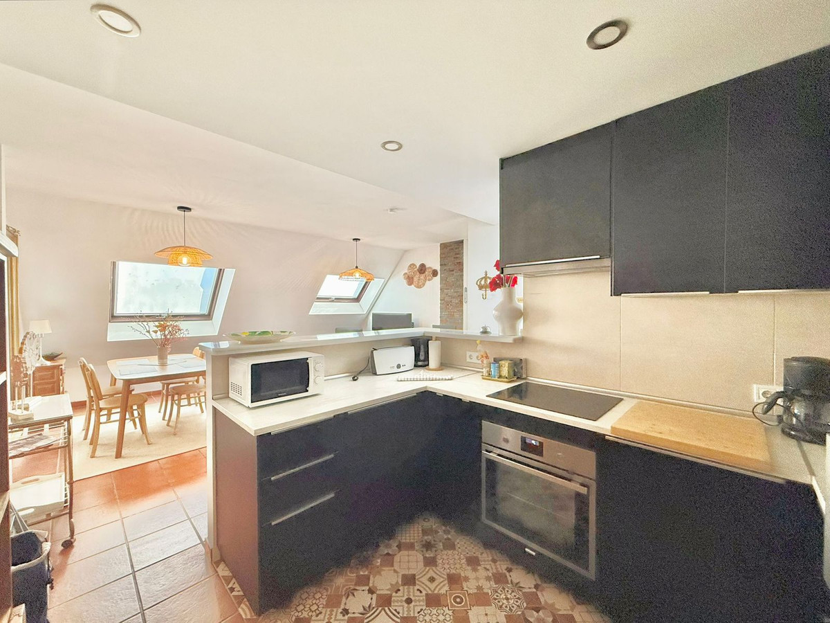 3 Bedroom Penthouse in Fuengirola - Photo 6