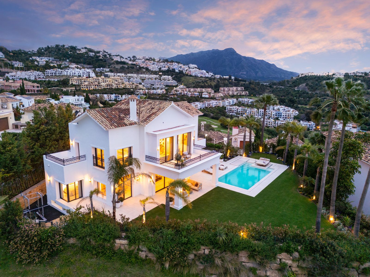 5 Bedroom Villa in Benahavís - Foto 32