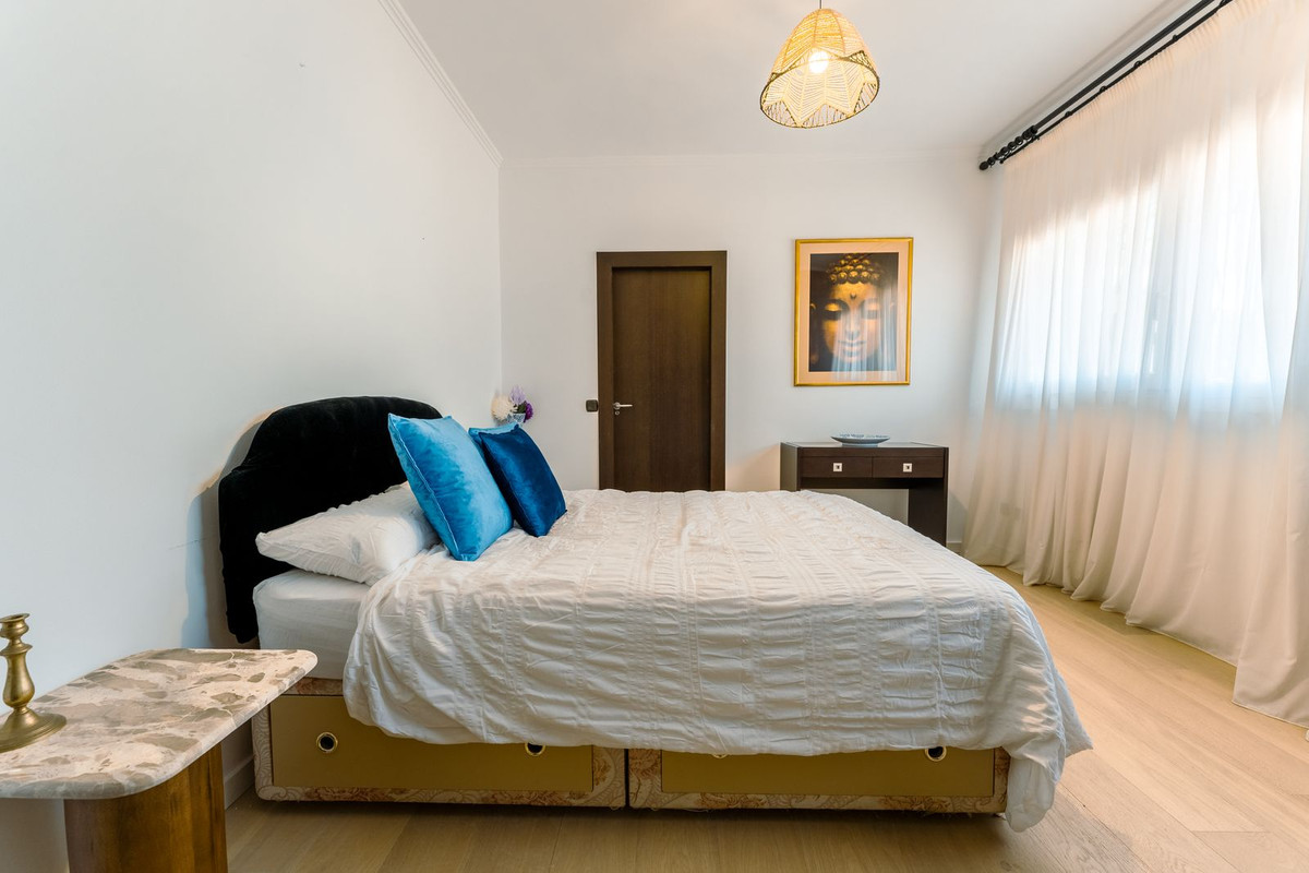 4 Bedroom Villa in Benahavís - Foto 35