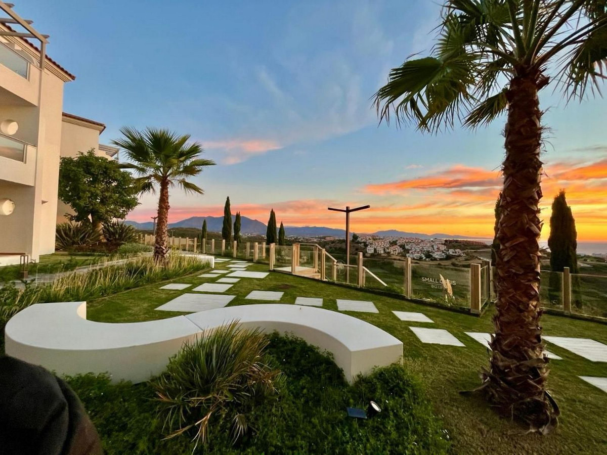 3 Bedroom Penthouse in Manilva - Фото 11