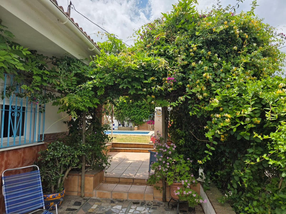 3 Bedroom Villa in Coín - Photo 20