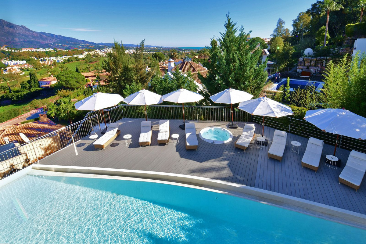 7 Bedroom Villa in Marbella - Photo 43