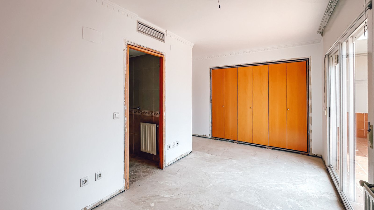 3 Bedroom Apartment in San Pedro de Alcántara - Фото 23