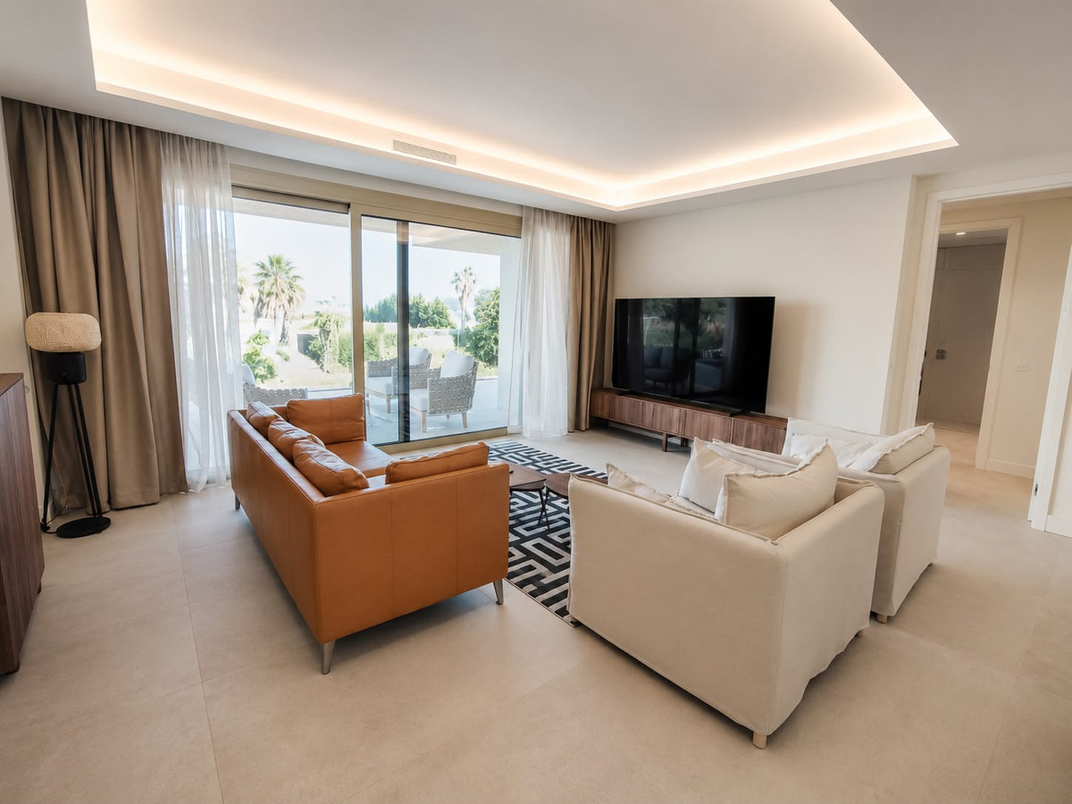 3 Bedroom Apartment in Marbella - Photo 33