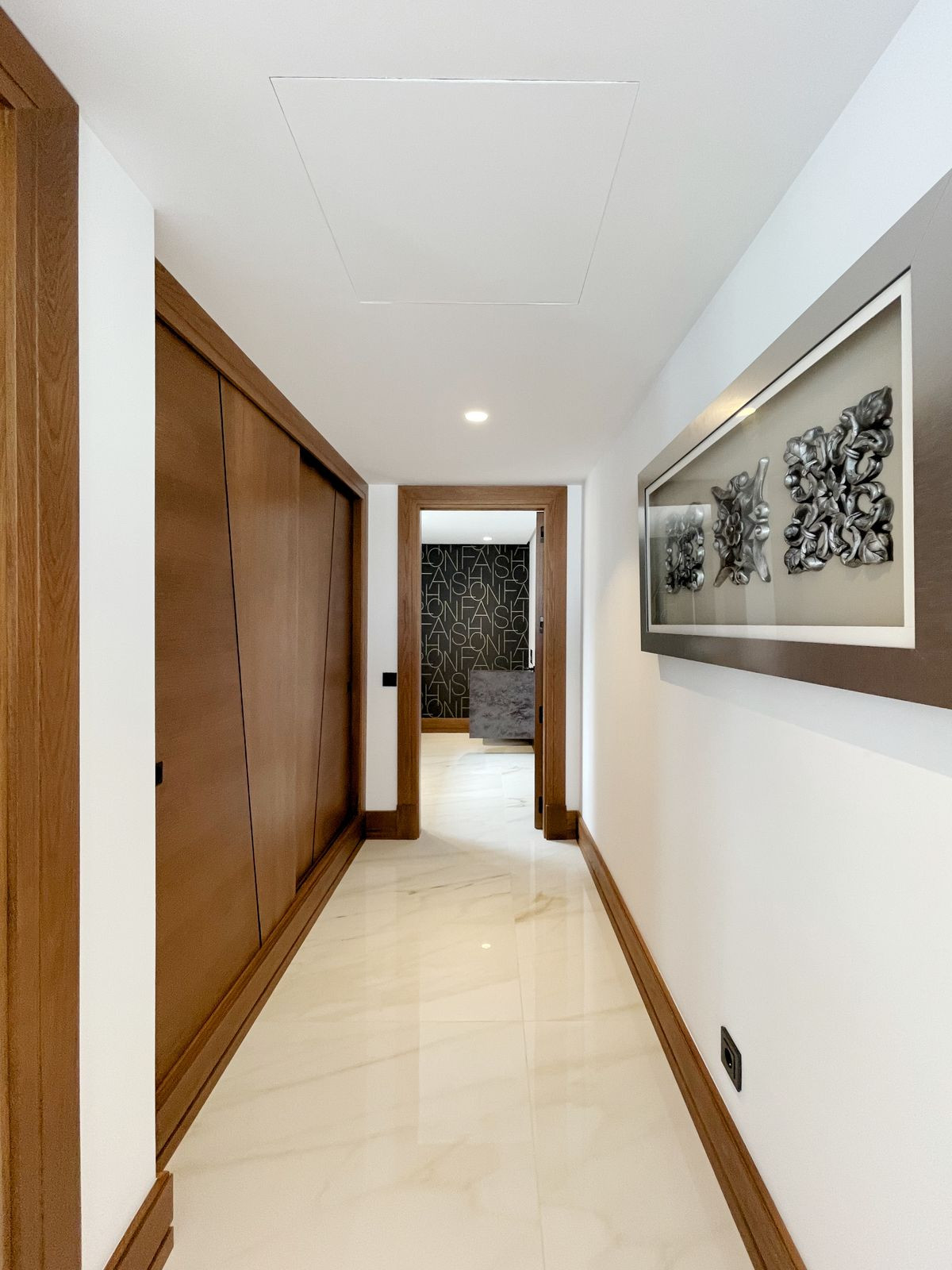 6 Bedroom Villa in San Roque - Photo 56