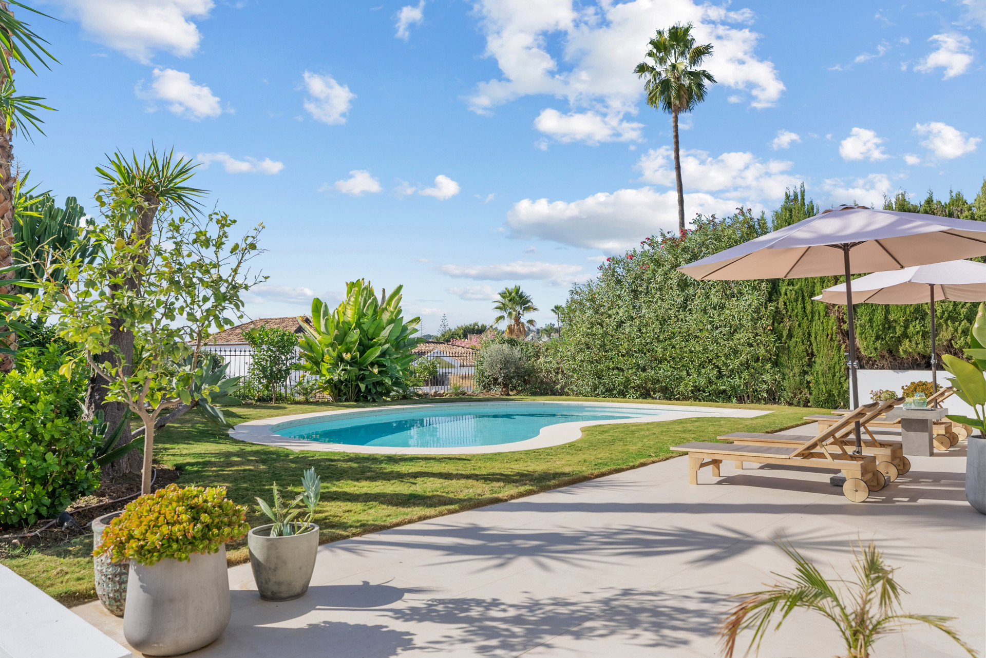 4 Bedroom Villa in Marbella - Photo 9