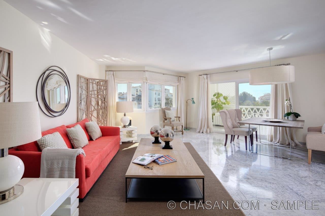 2 Bedroom Apartment in Marbella - Photo 2