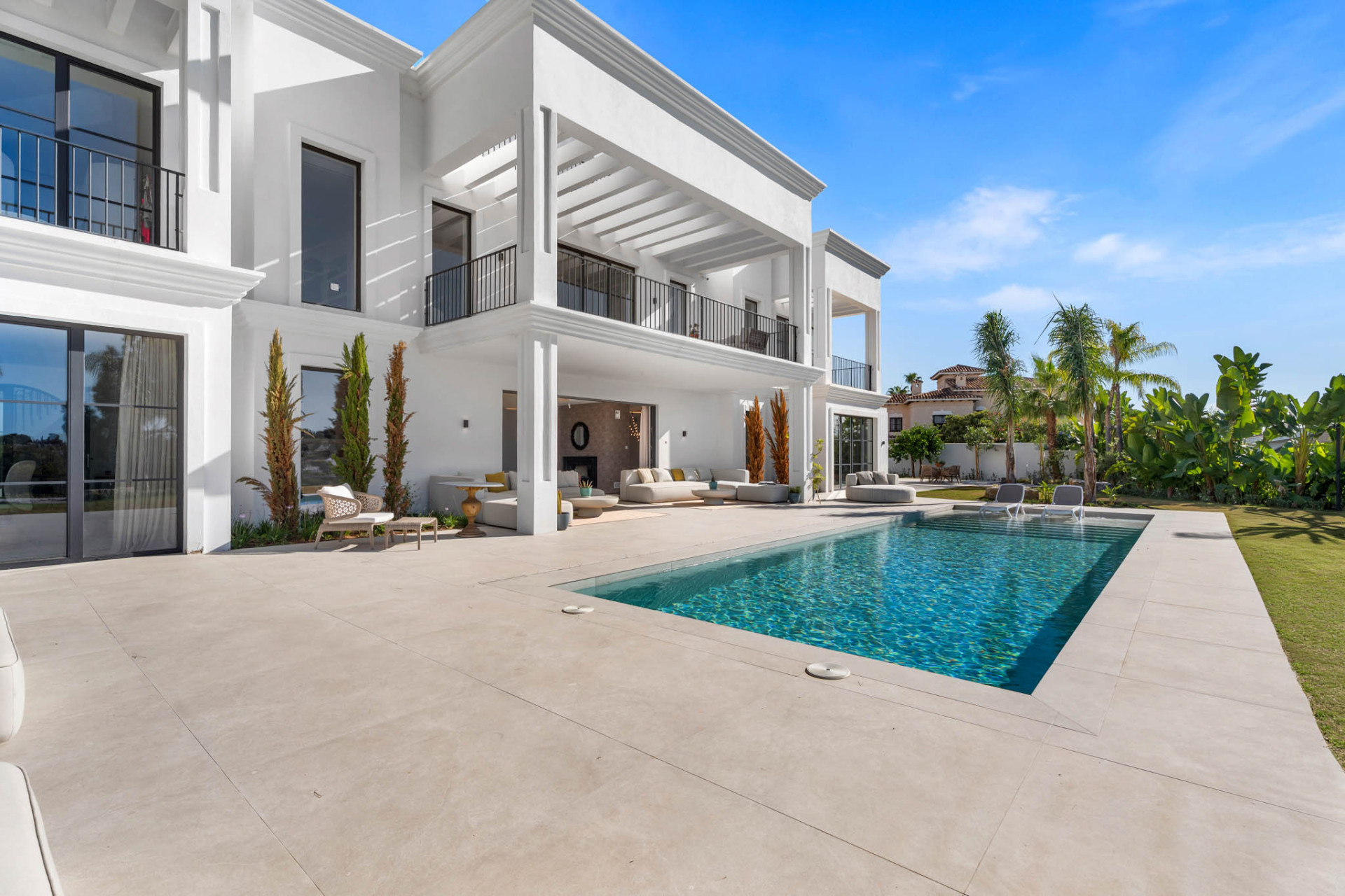 8 Bedroom Villa in Benahavís - Фото 12
