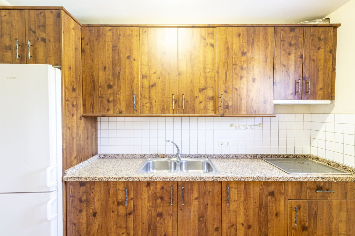 11 Bedroom Country house in Guaro - Photo 18