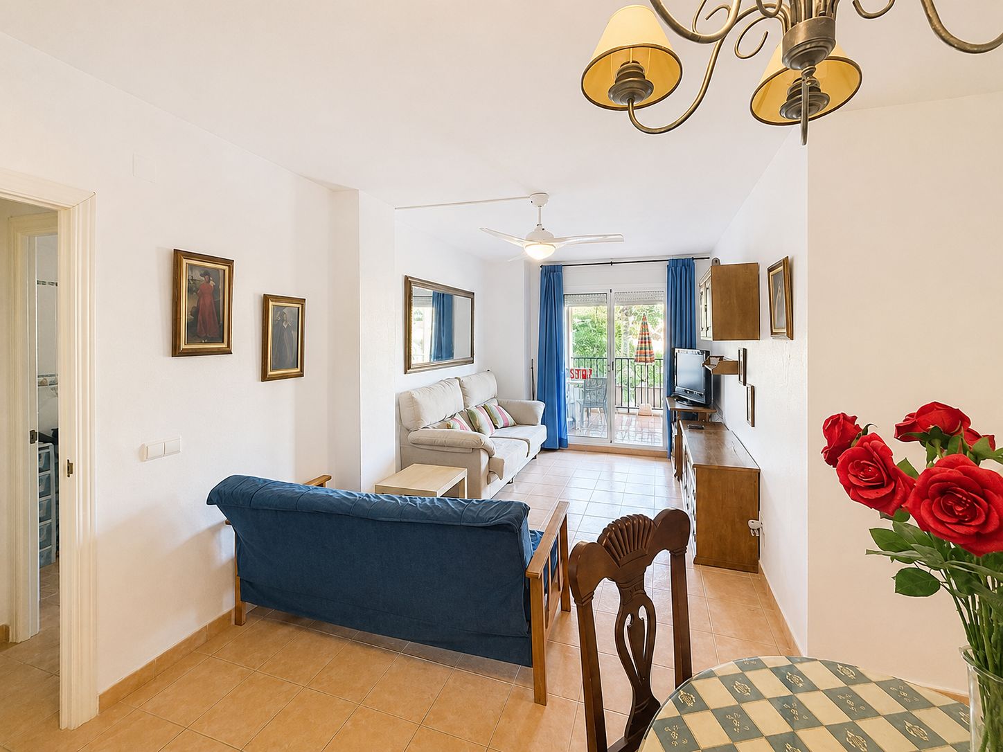 2 Bedroom Apartment in Fuengirola - Photo 10