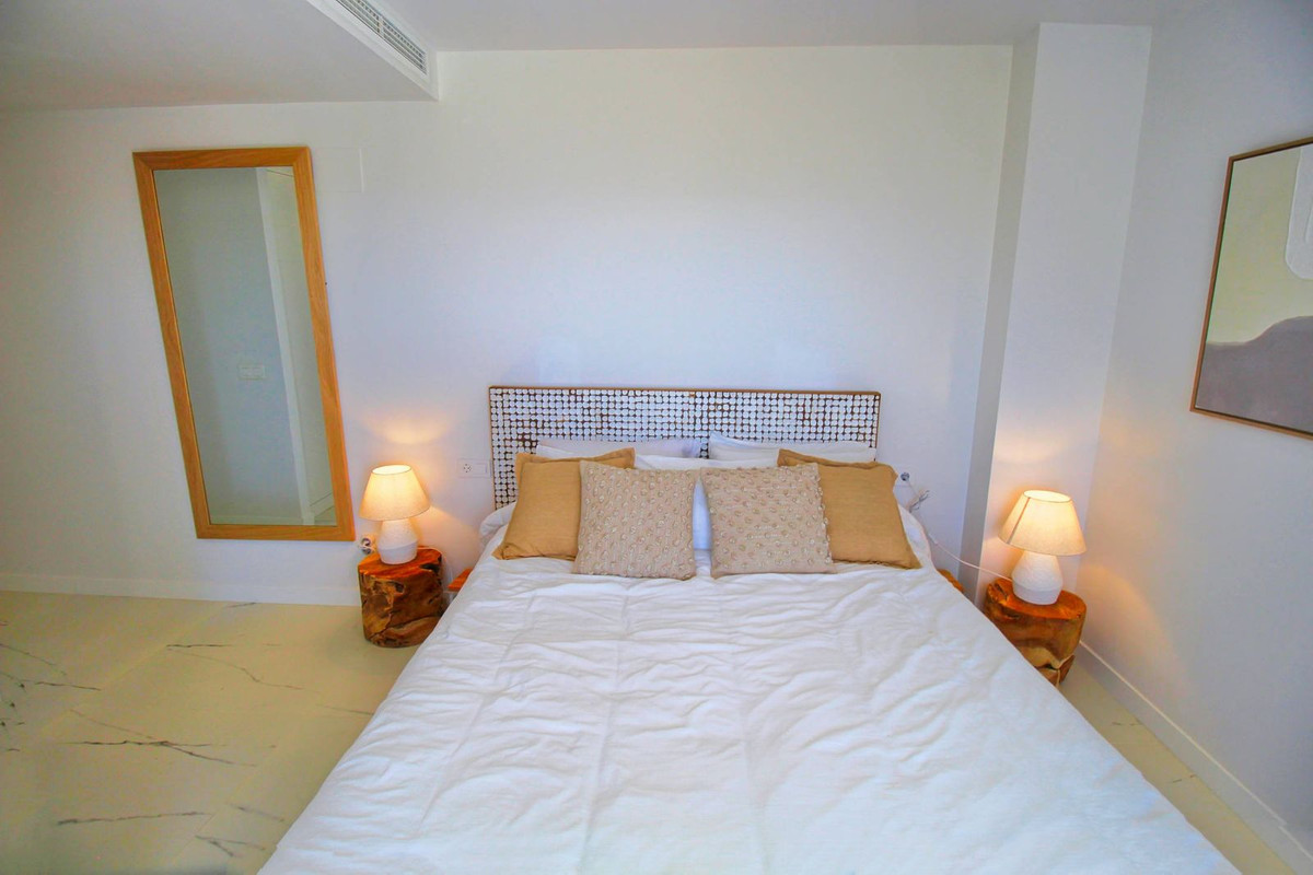 3 Bedroom Apartment in Casares - Photo 13