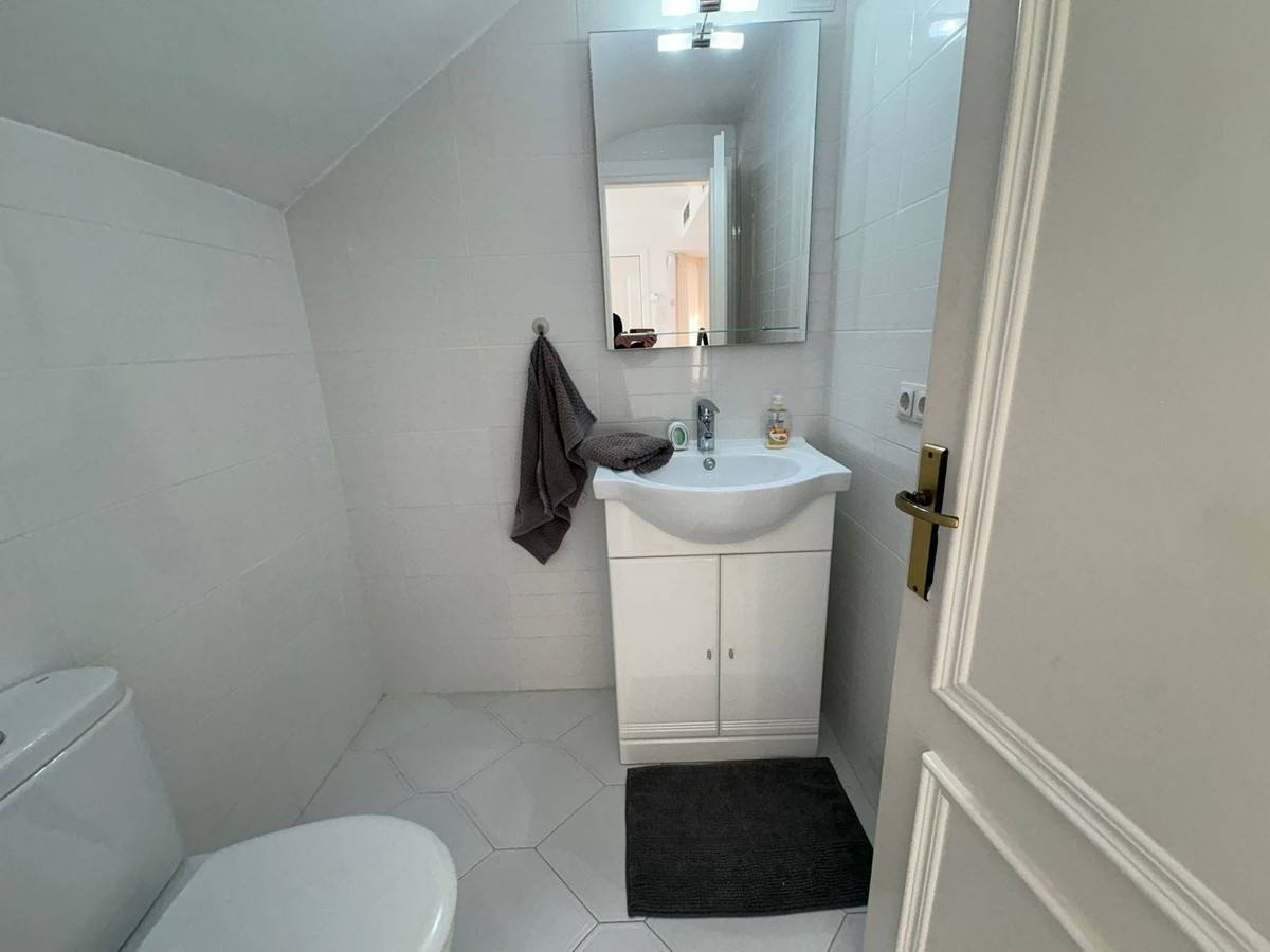 3 Bedroom Villa in Mijas - Photo 23