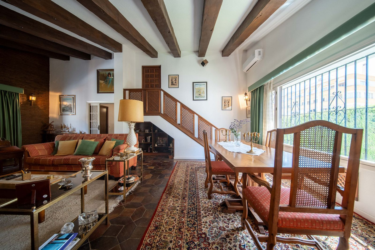3 Bedroom Villa in Fuengirola - Photo 26