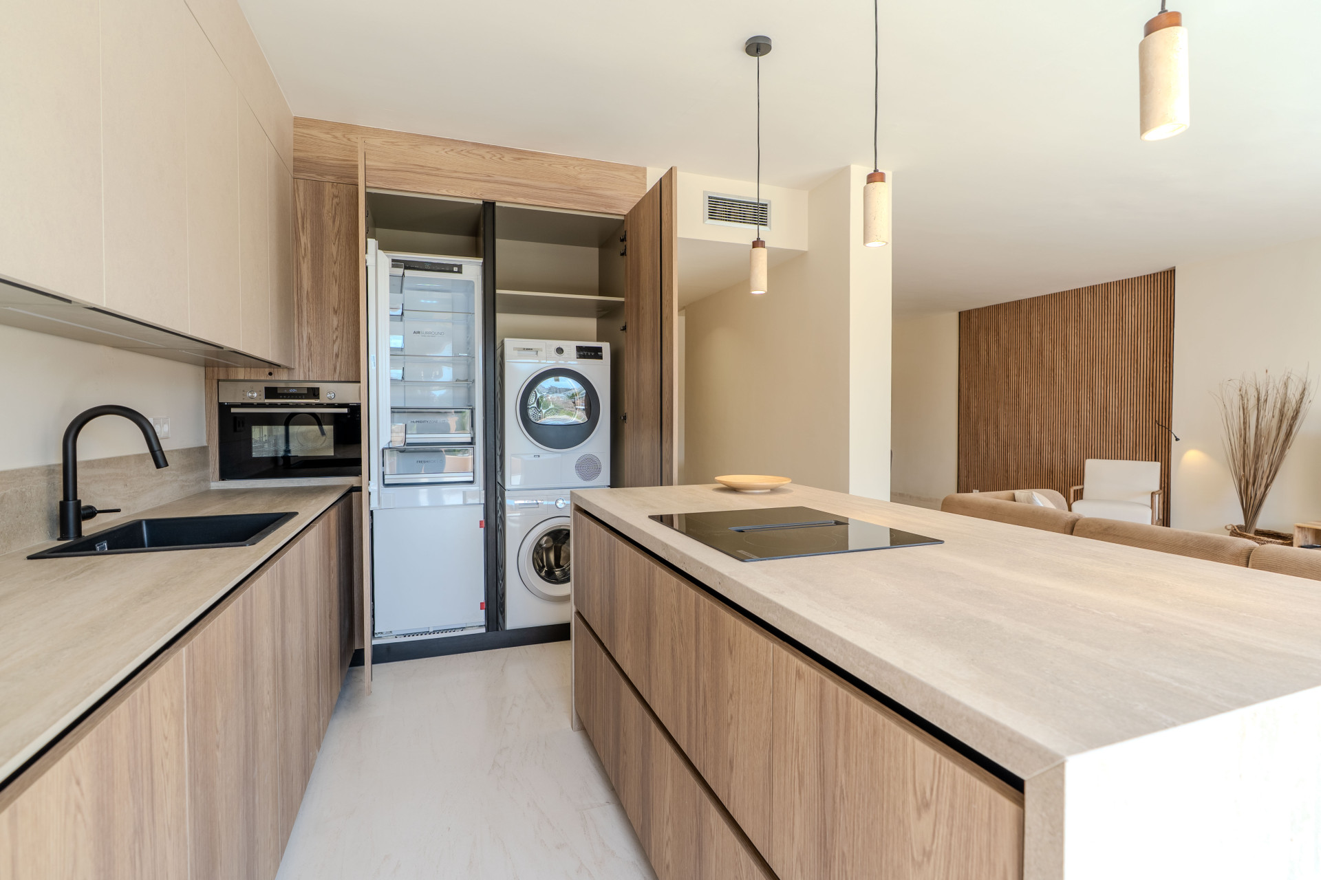 3 Bedroom Apartment in Estepona - Photo 16