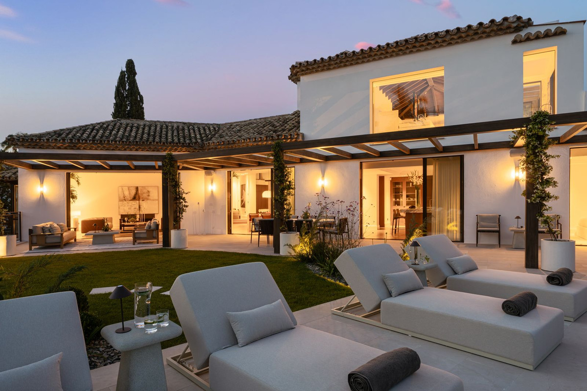 6 Bedroom Villa in Benahavís - Foto 2