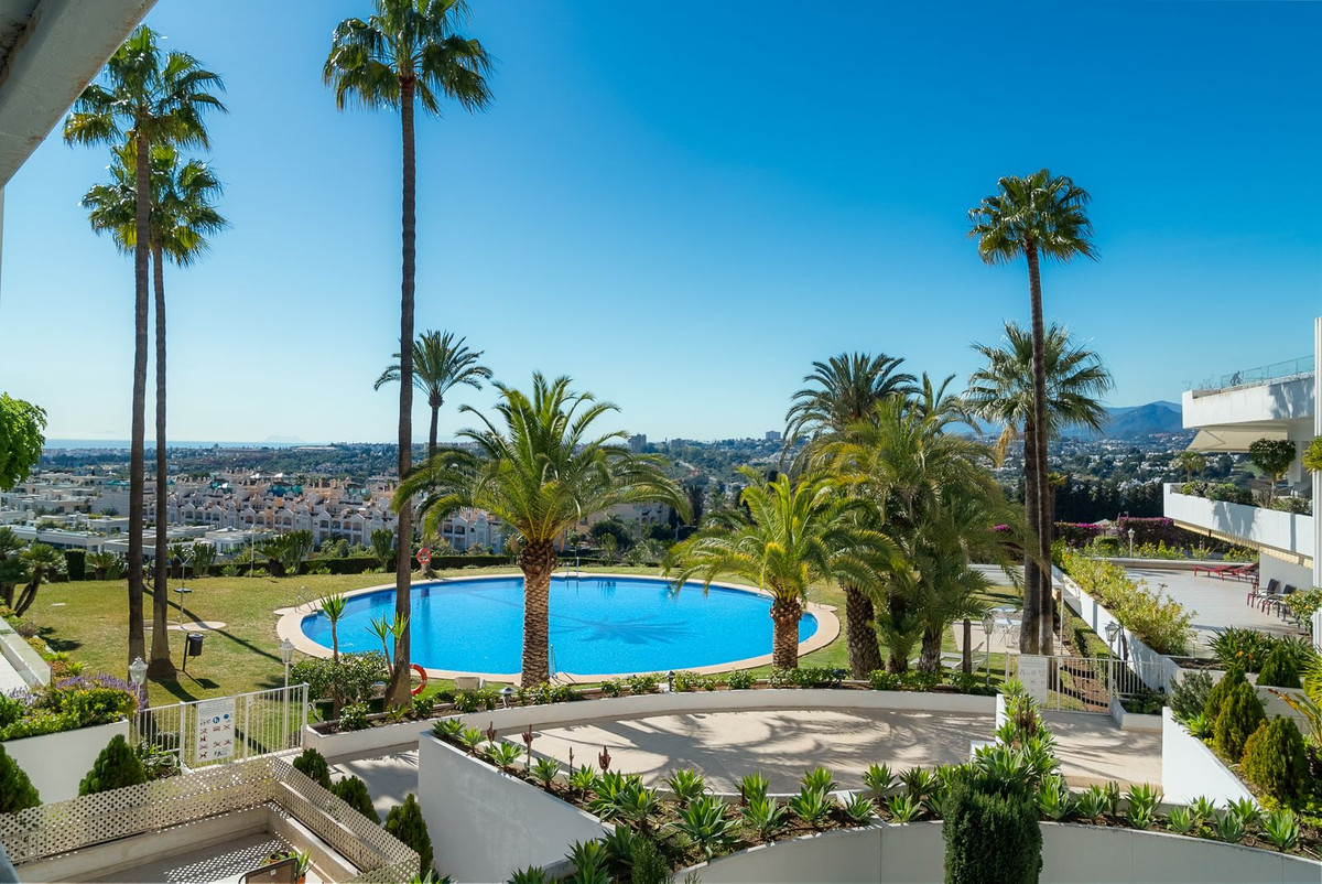 3 Bedroom Apartment in Marbella - Photo 54