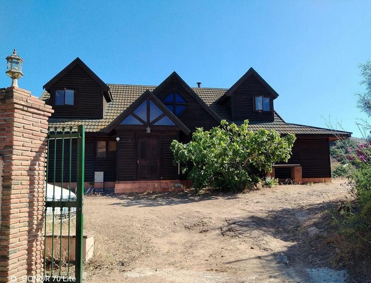 3 Bedroom Country house in Mijas