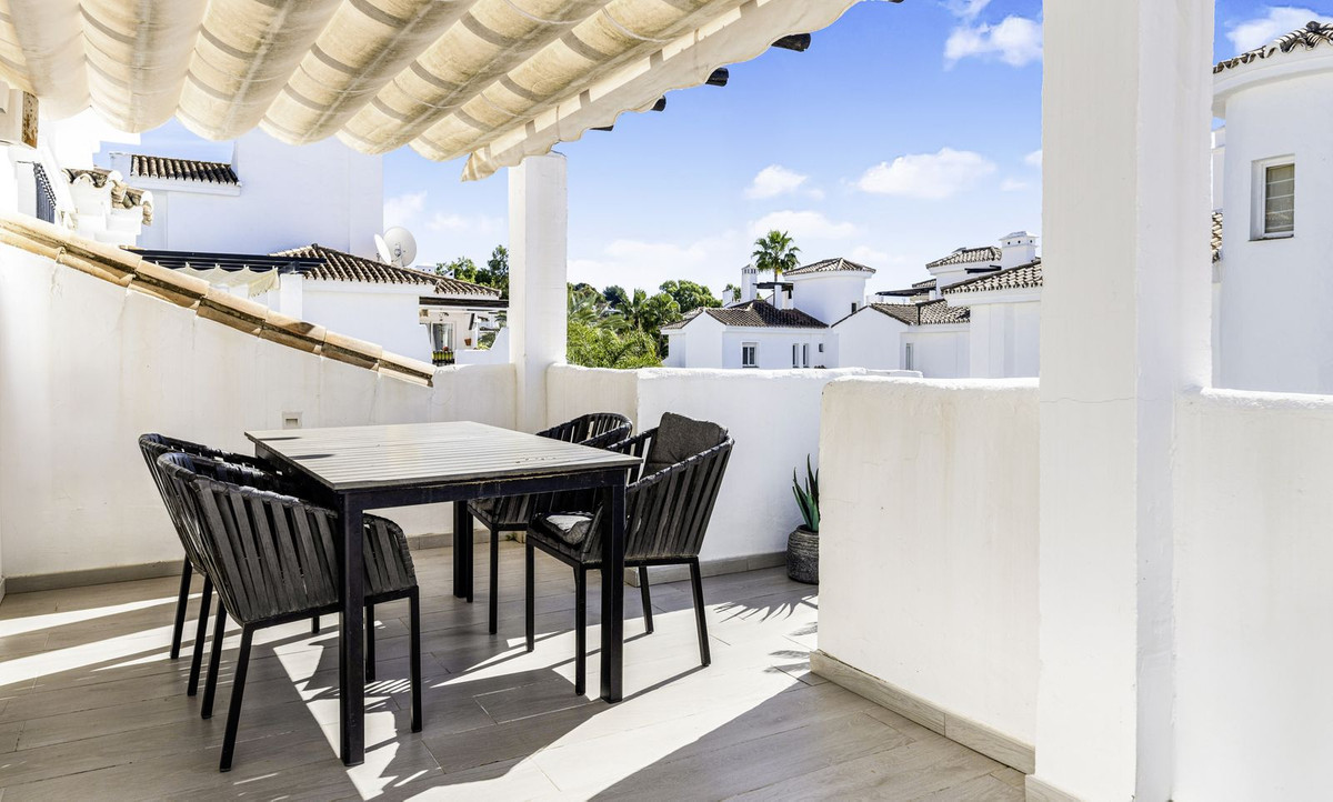 Piso de 3 dormitorios con piscina en Málaga – Foto 13