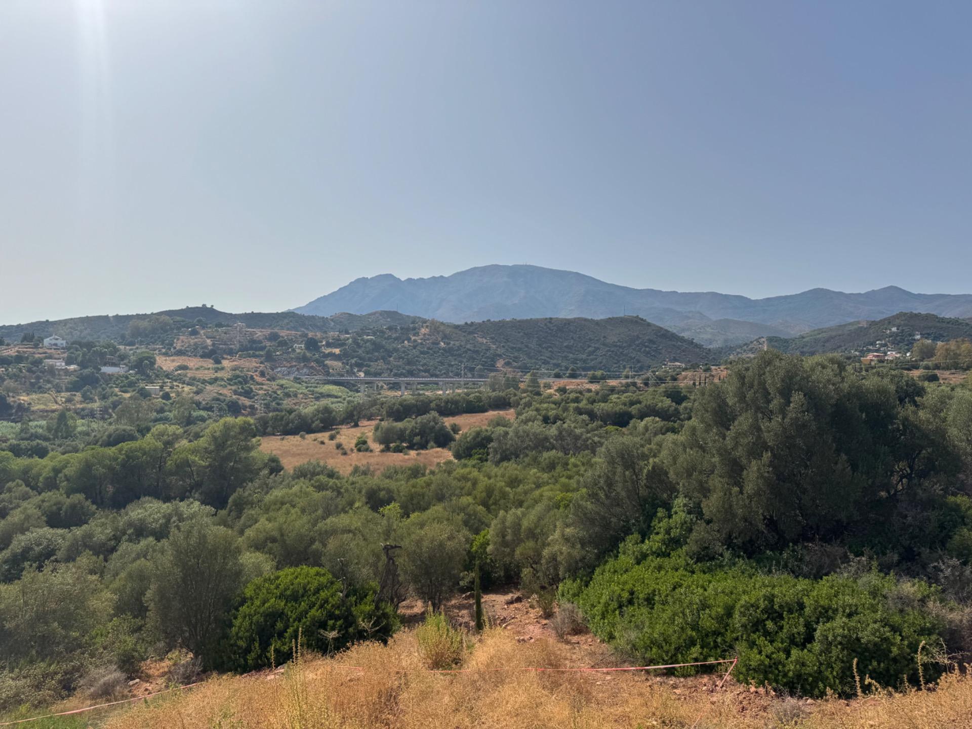 4 Bedroom Villa in Estepona - Photo 7