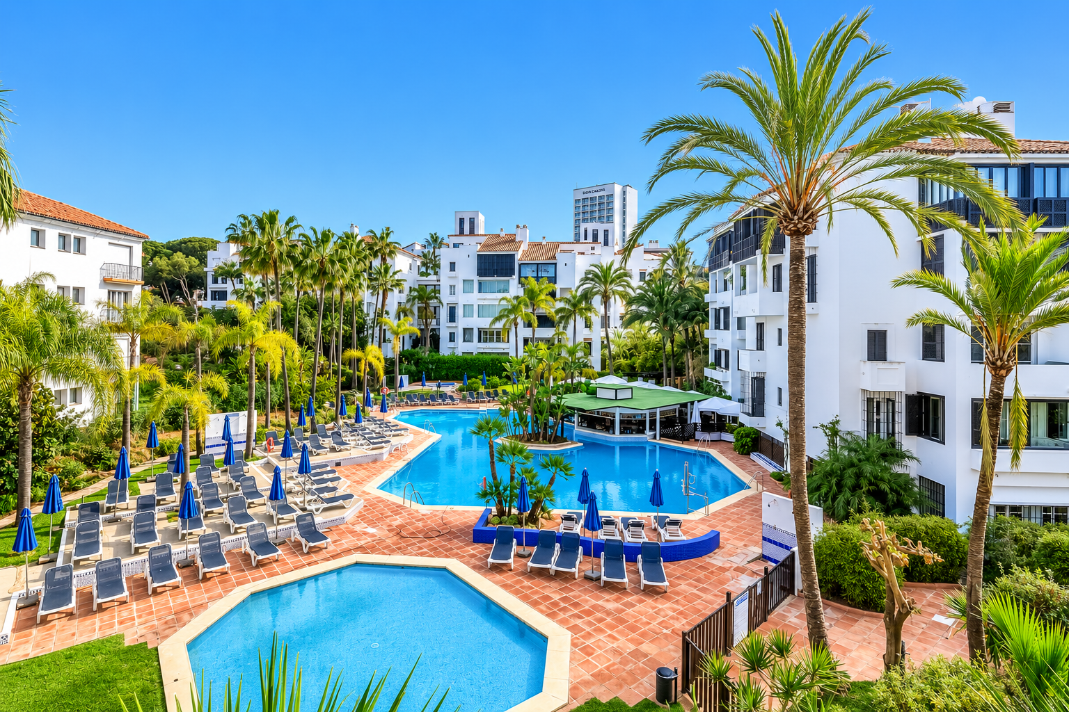 3 Bedroom Apartment in Marbella - Photo 16