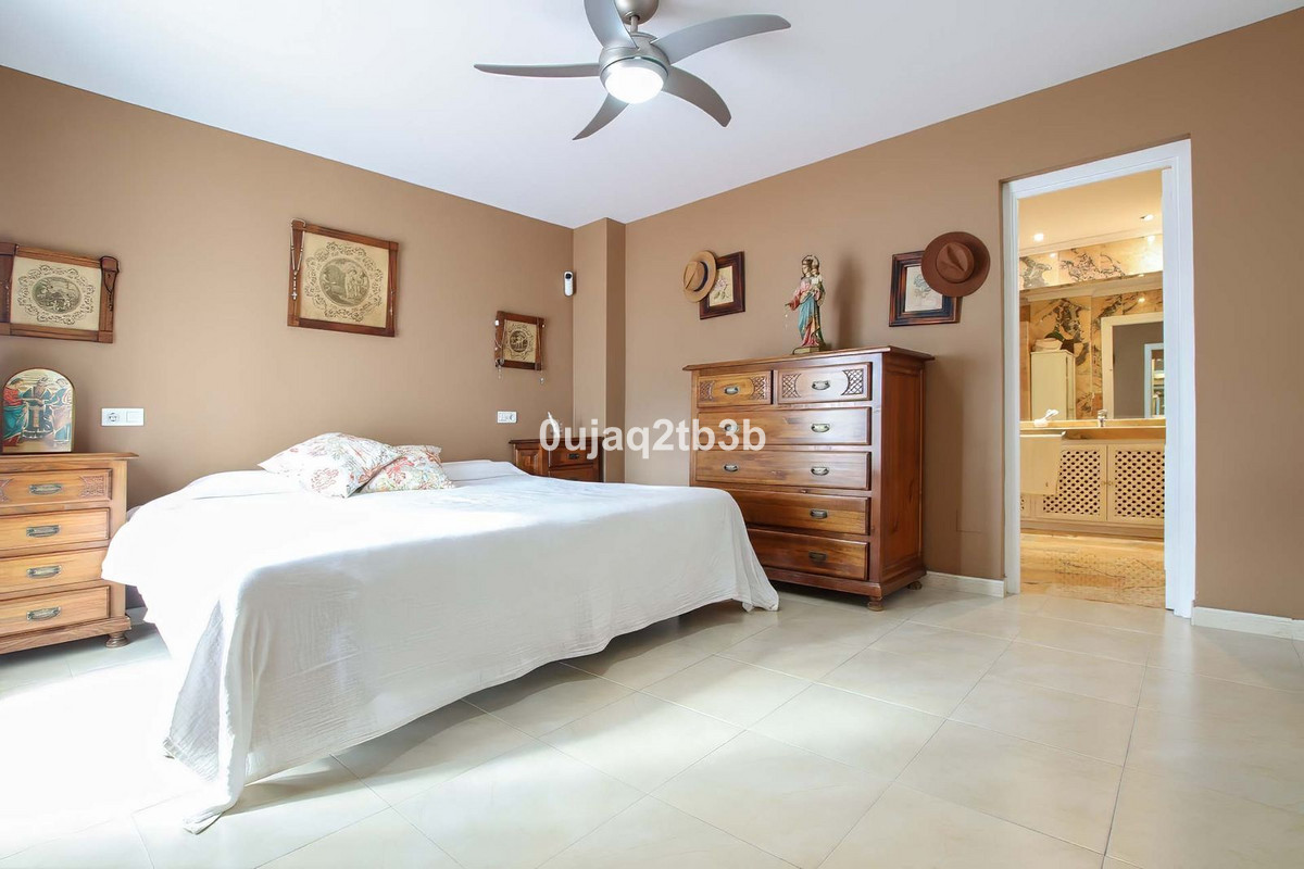 3 Bedroom Apartment in Marbella - Фото 9