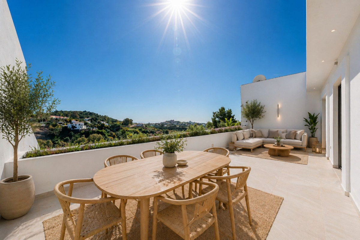 3 Bedroom Apartment in Benahavís - Photo 9