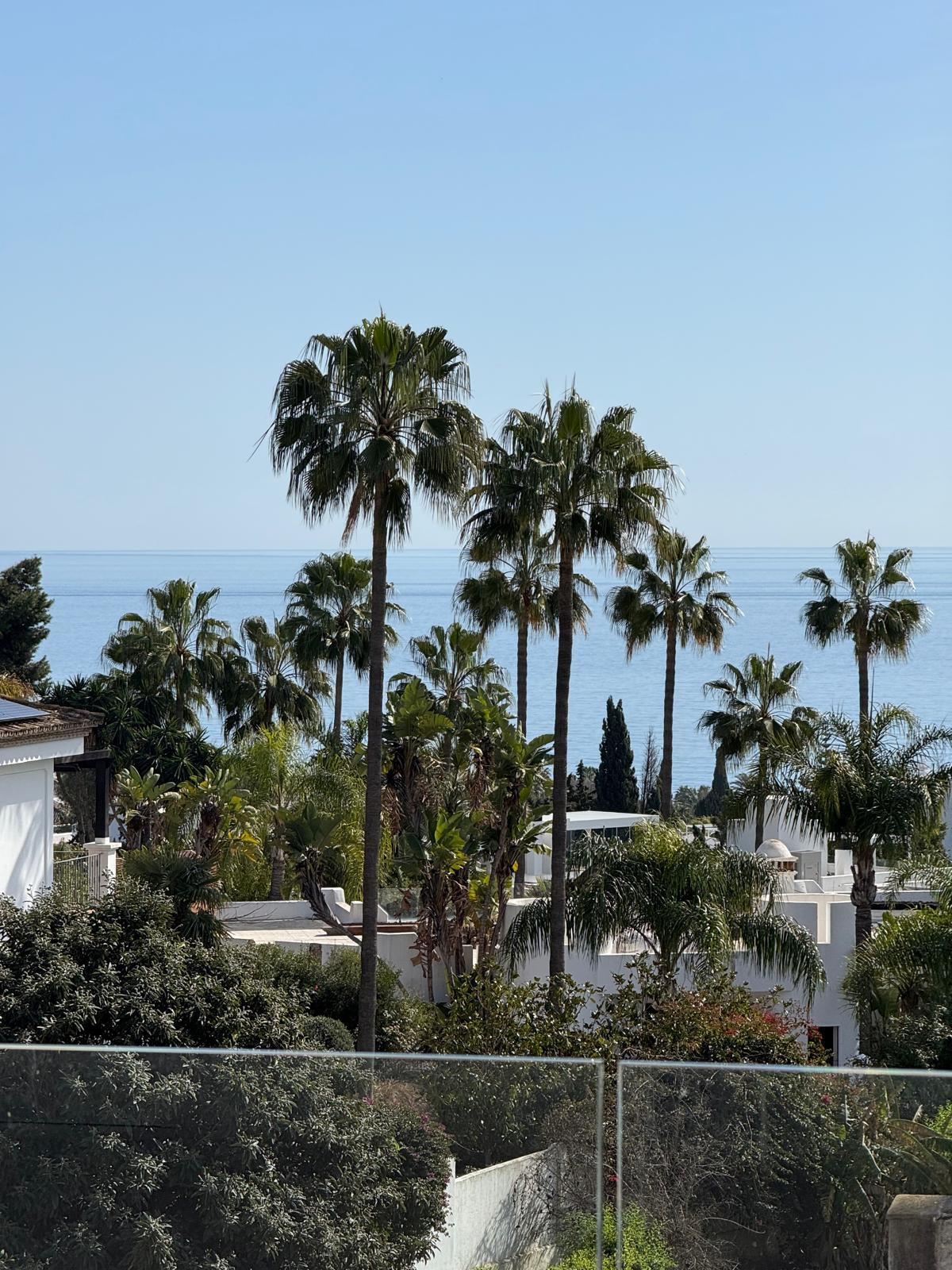 6 Bedroom Villa in Marbella - Photo 7