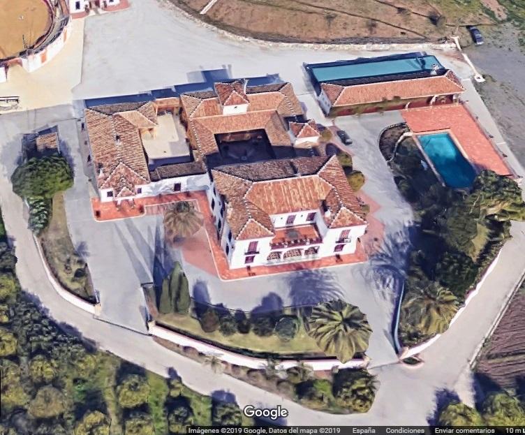 12 Bedroom Villa in Málaga - Photo 3
