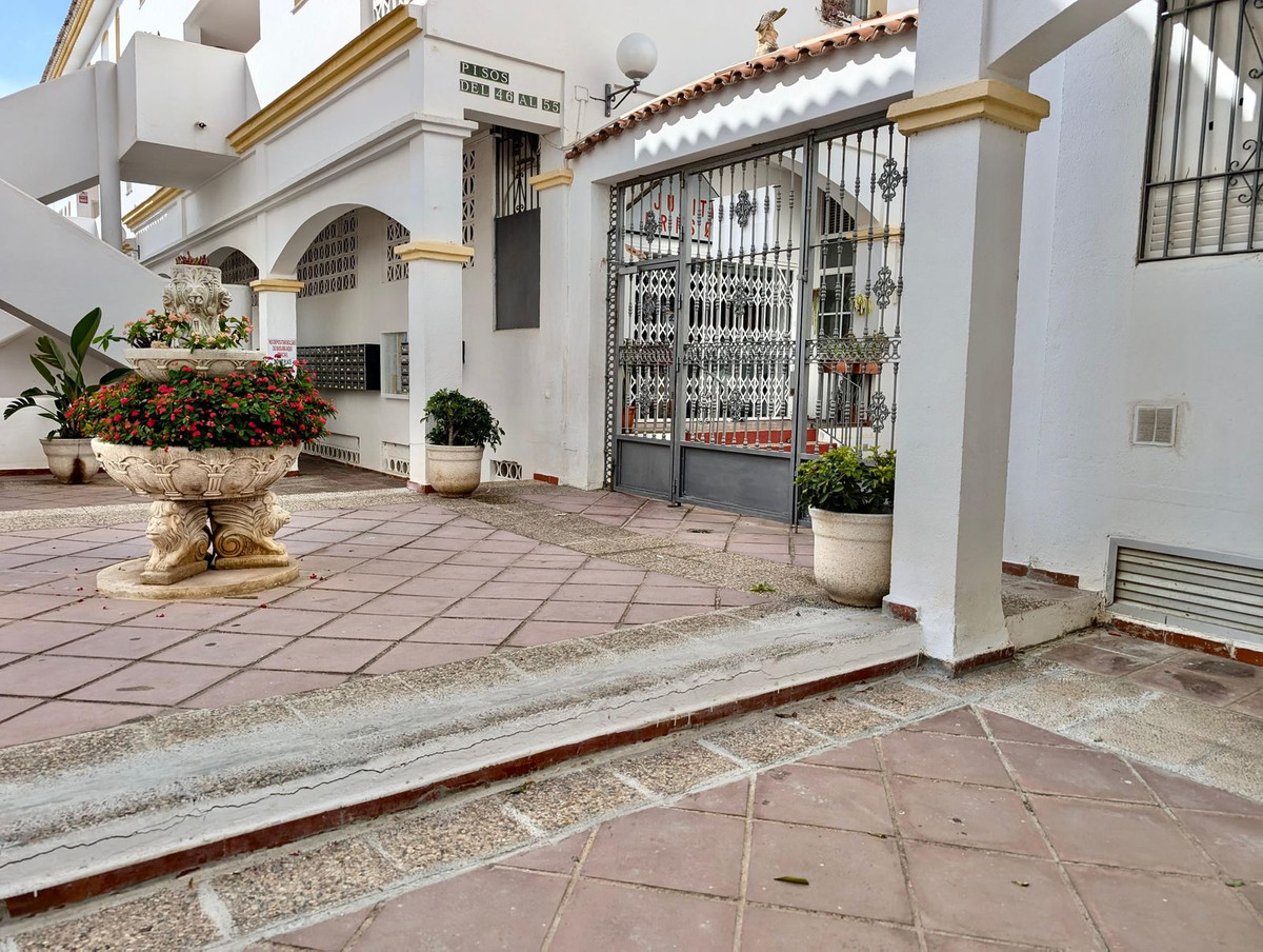 3 Bedroom Apartment in Mijas - Photo 3