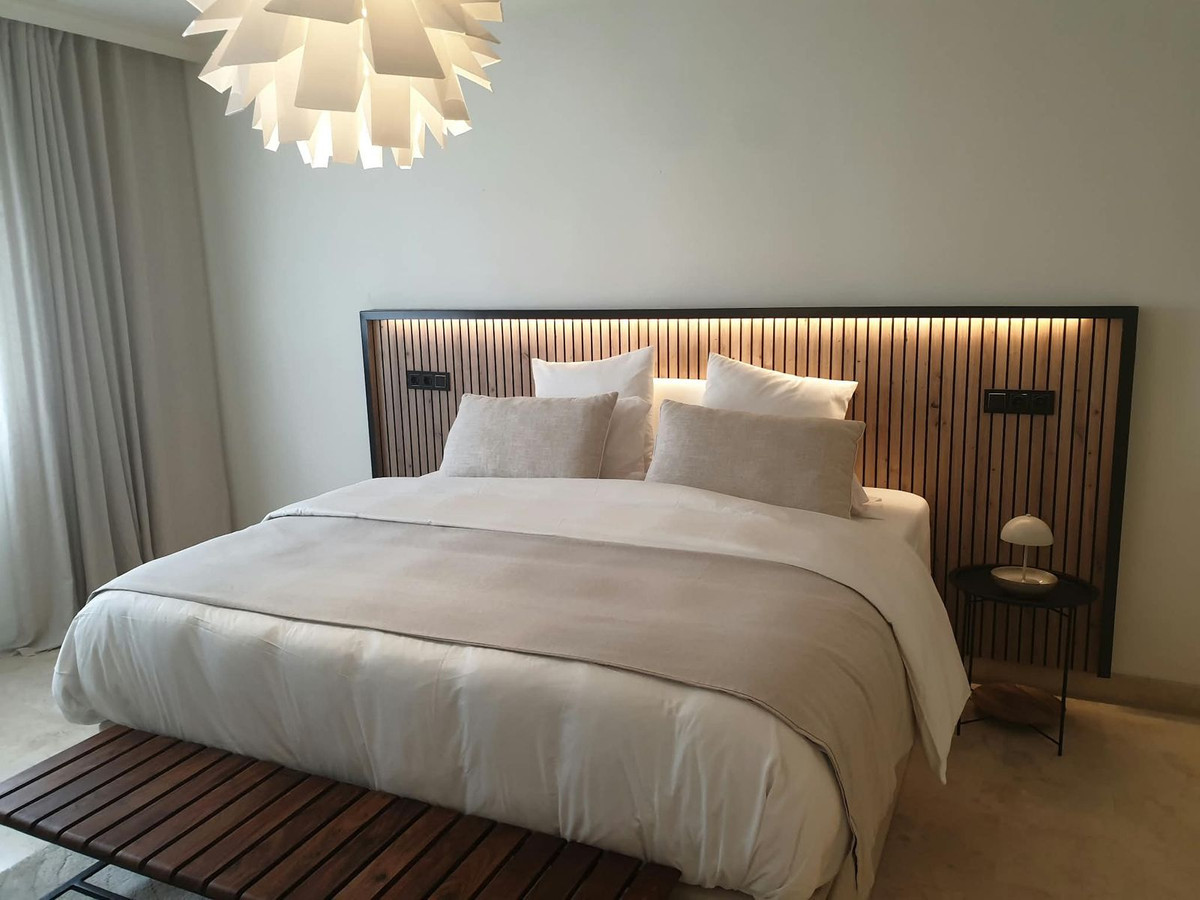 3 Bedroom Apartment in Marbella - Photo 4