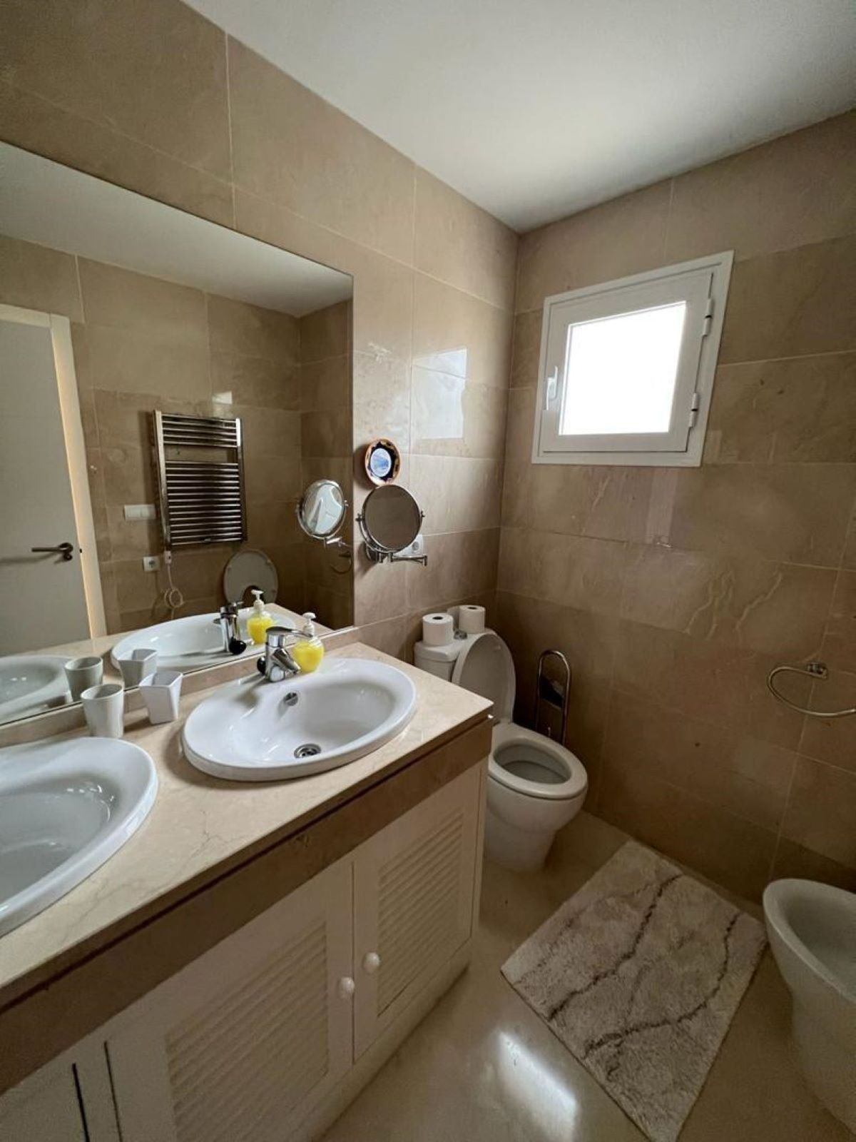 3 Bedroom Apartment in Benahavís - Photo 28