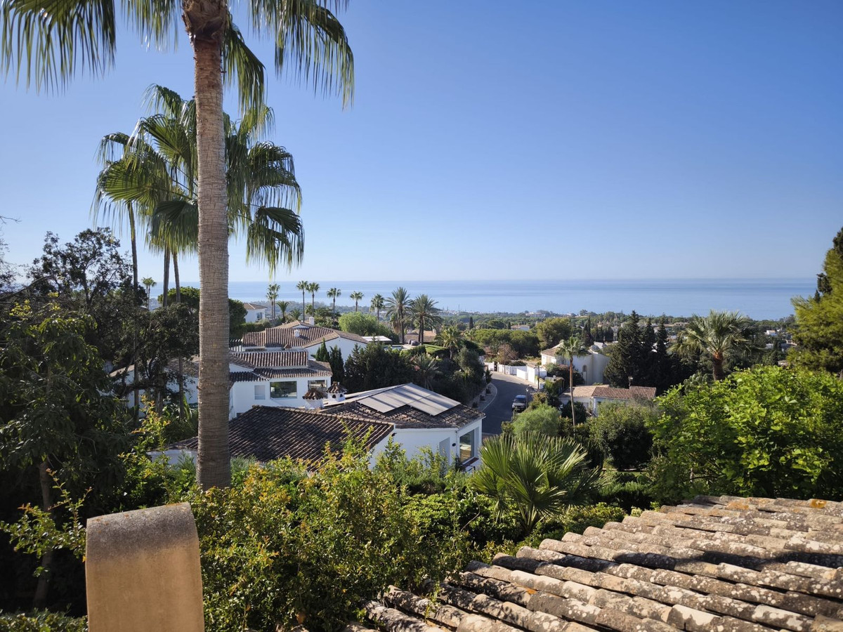 6 Bedroom Villa in Marbella - Photo 68