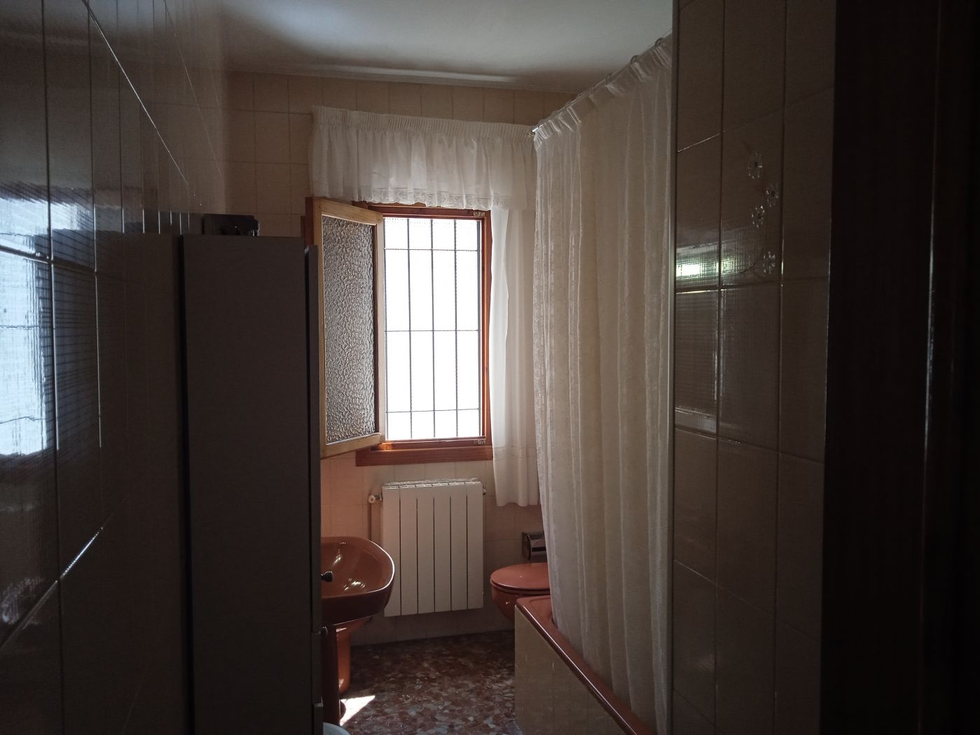 Chalet de 4 dormitorios en Granada – Foto 13