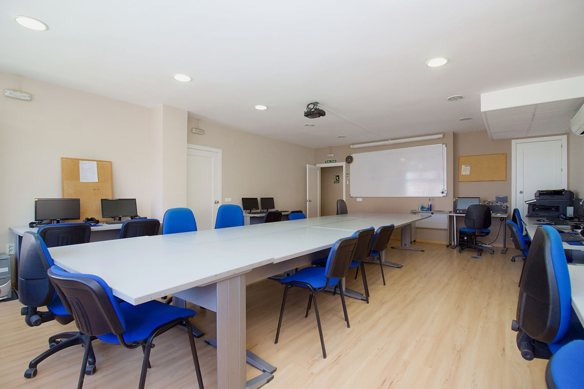 Locale commerciale a Malaga, Spagna – Foto 20