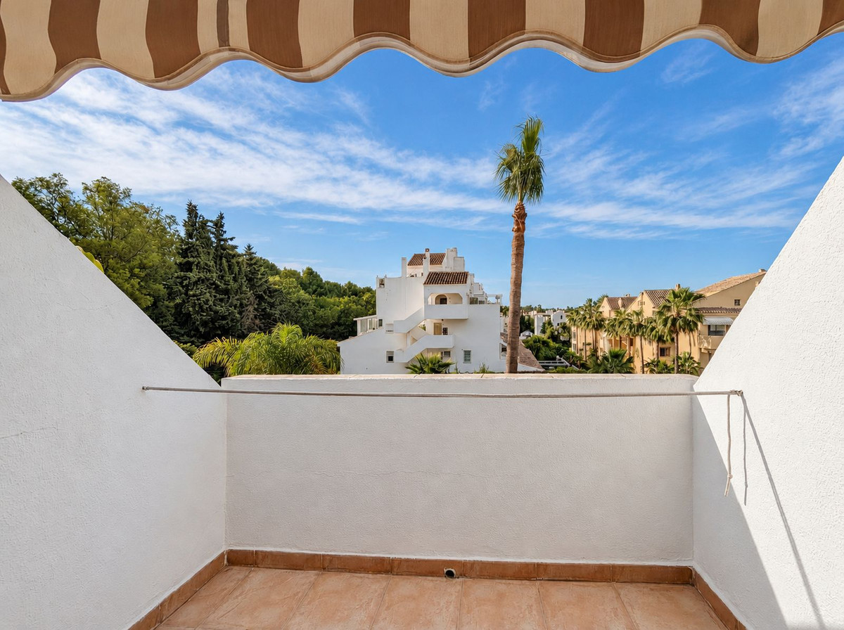 4 Bedroom Townhouse in Marbella - Foto 3