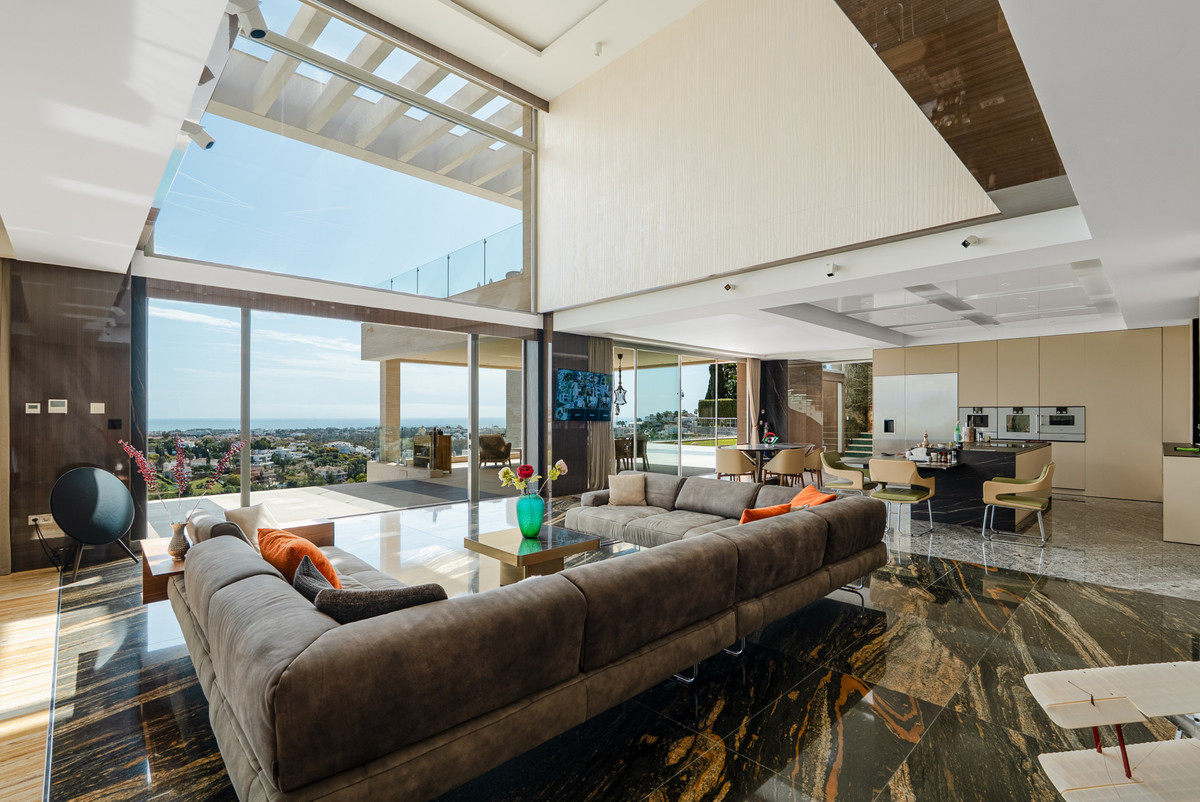 5 Bedroom Villa in Benahavís - Foto 4