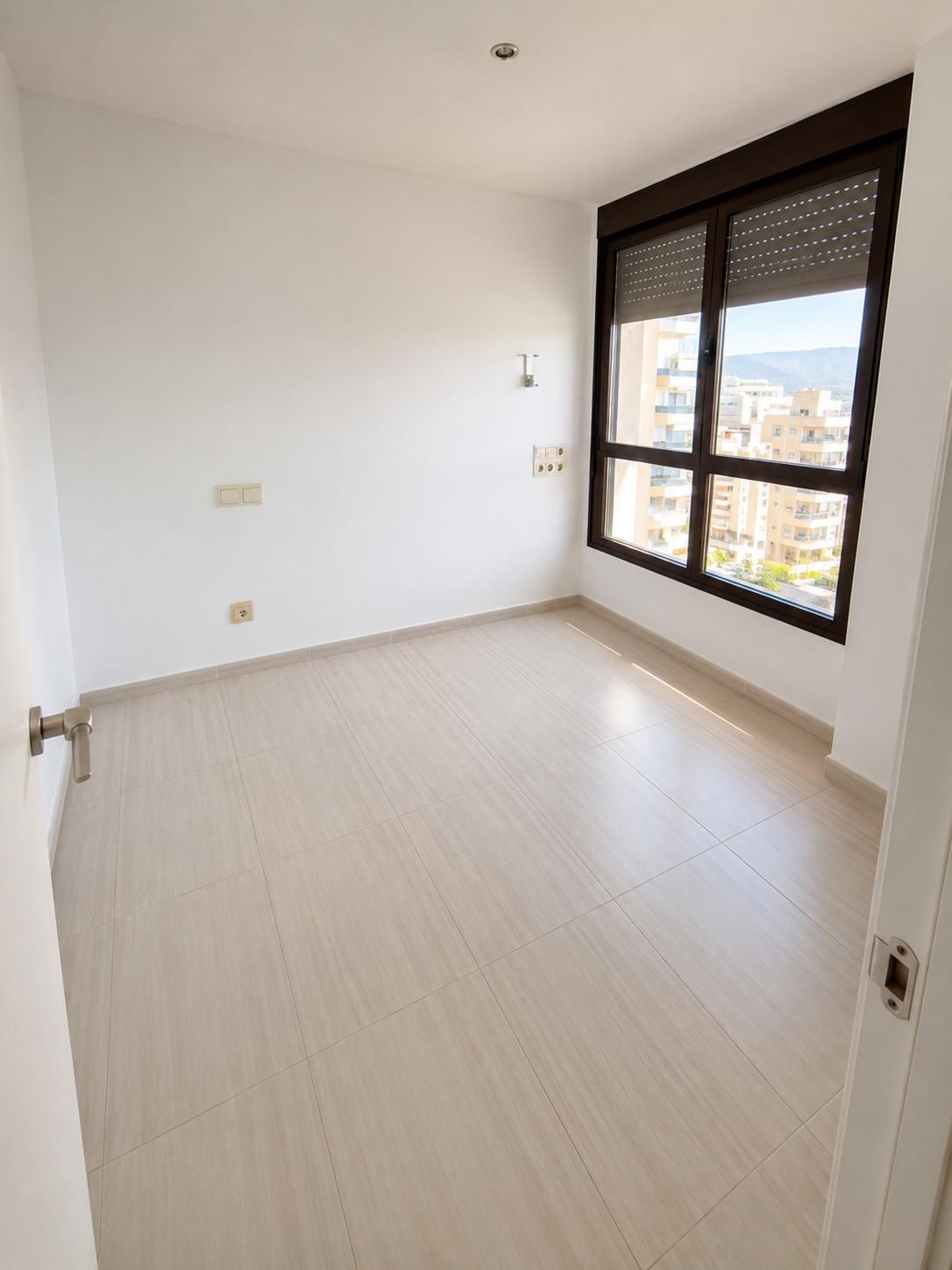 1 Bedroom Townhouse in Benalmádena - Photo 13